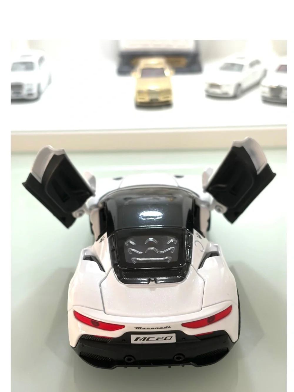 MASERATI Sport Diecast Collection: MC20, GT 1/32, 1/43 (NEW NO BOX) $100 MSRP
